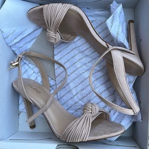 Beige Aldo heels -slightly used
